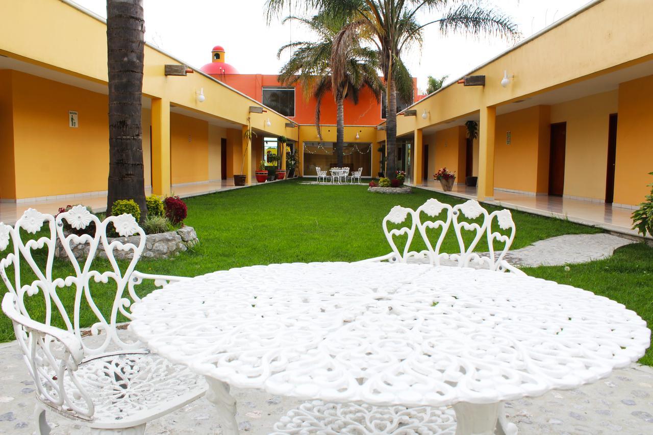 Hotel Real De Cortes Los Reyes  Eksteriør billede