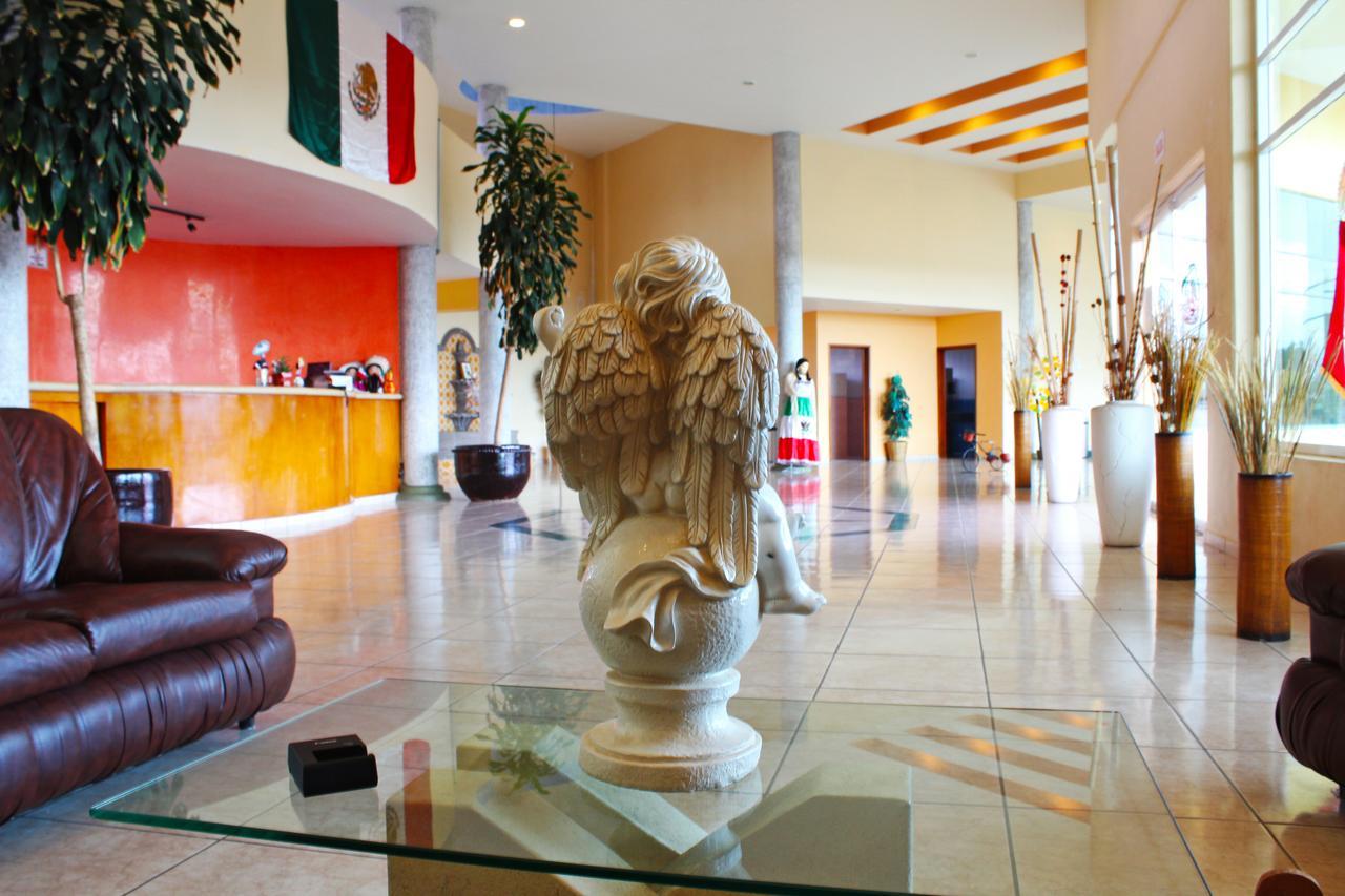Hotel Real De Cortes Los Reyes  Eksteriør billede